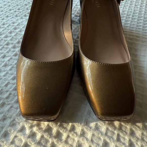 LK Bennett Gold Mary Jane Block Heels Size 37 US 7 NWOB - Picture 6 of 9